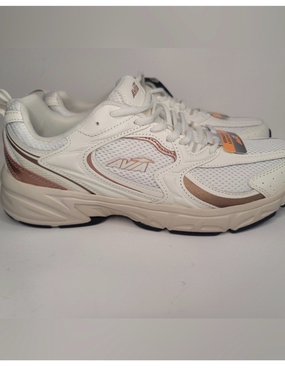 NWT Avia 5000 Rose Gold Sneakers